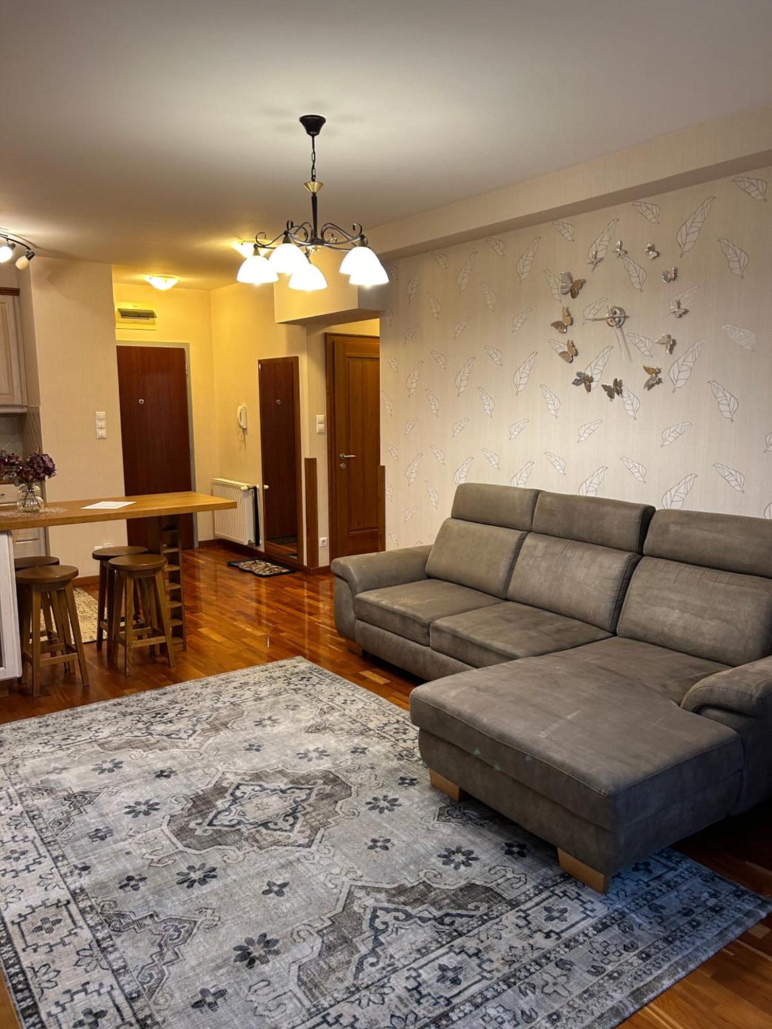 Danube Terrace Elegant With 2 Bedroom With Free Air Conditioner And Private Parking Budapest Exterior foto